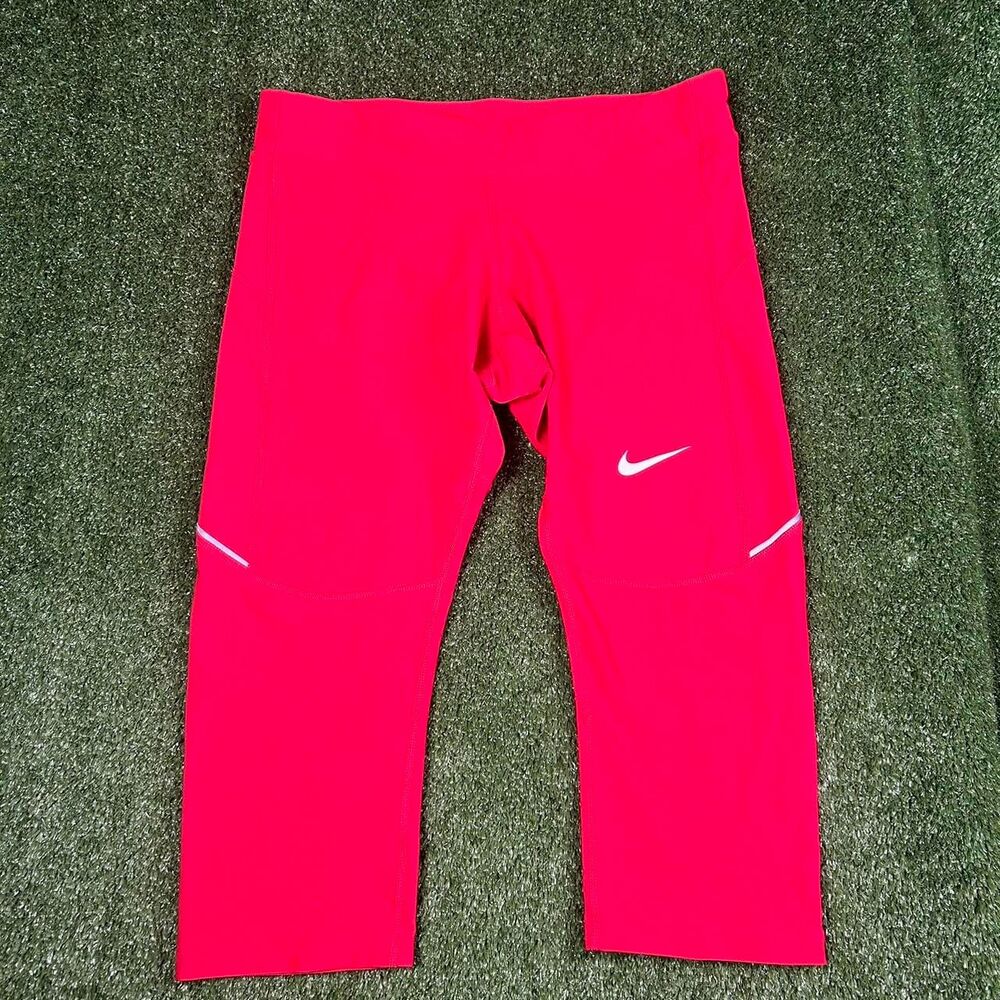 Nike Women's Red and Pink Leggings
